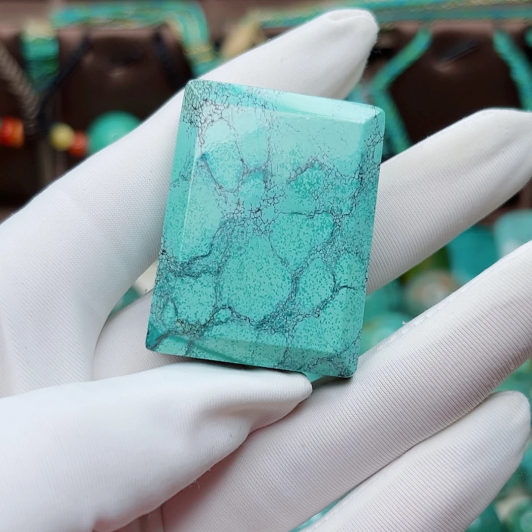 绿松石未镶嵌原矿