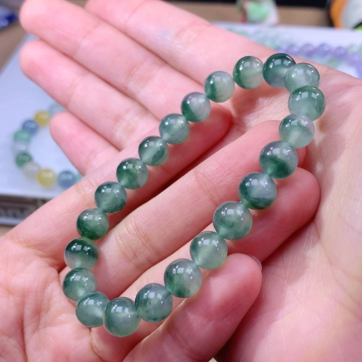 翡翠手链未镶嵌翡翠