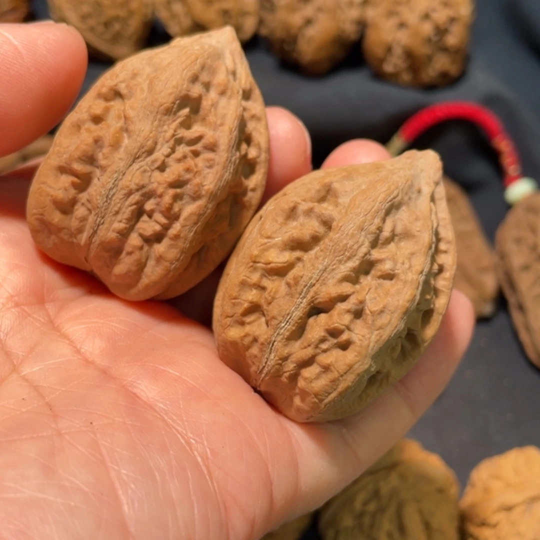 【闪购商品】文玩核桃吊坠侽****好东北楸子6
