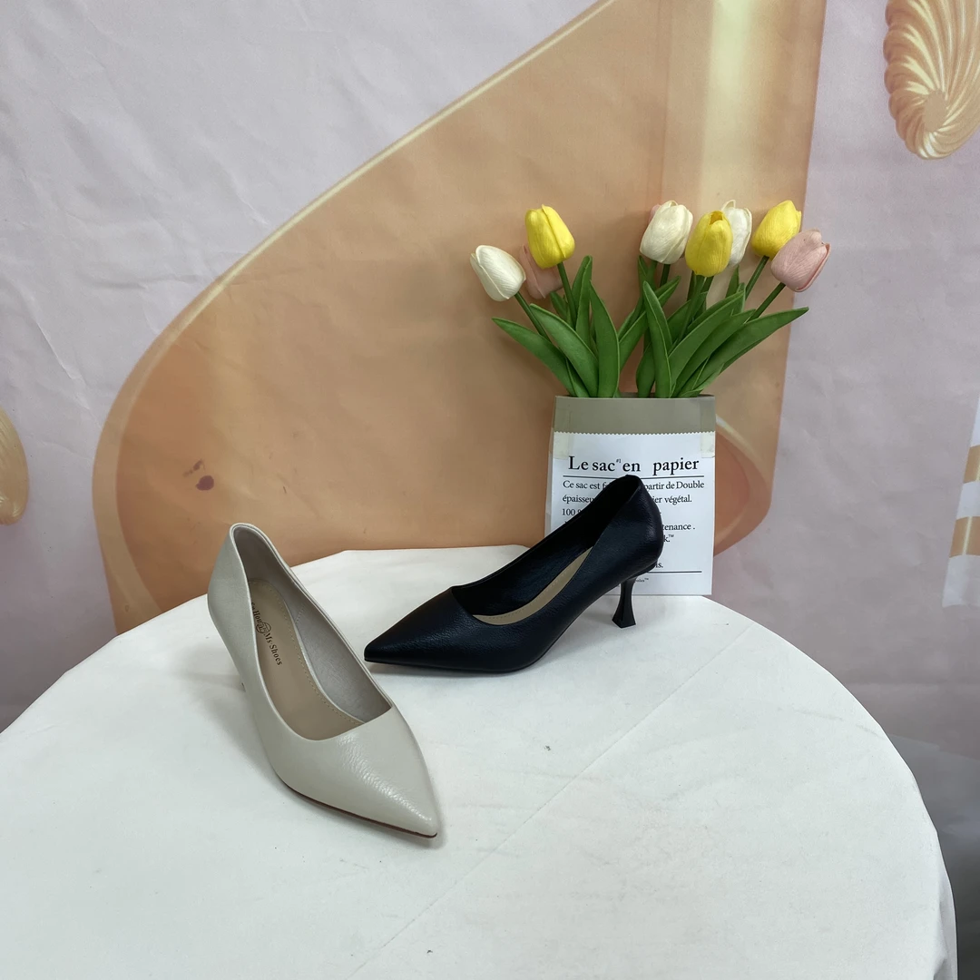 5356时尚气质性感细跟尖头单鞋F