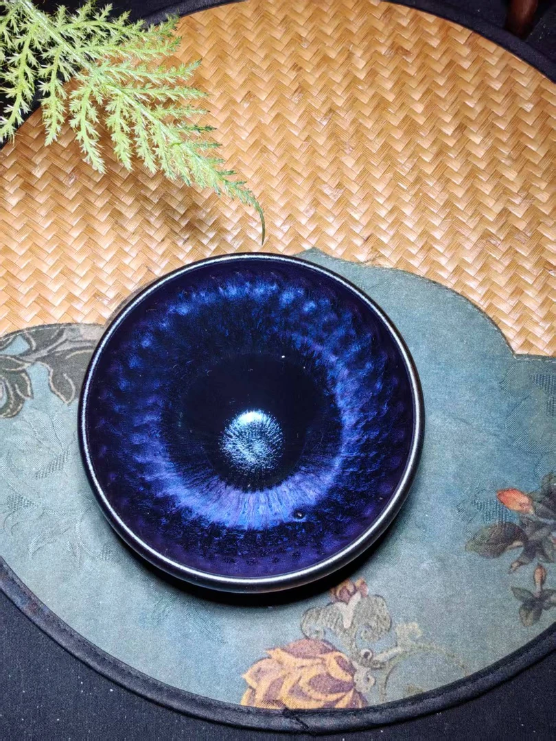 精美微瑕建盏一只