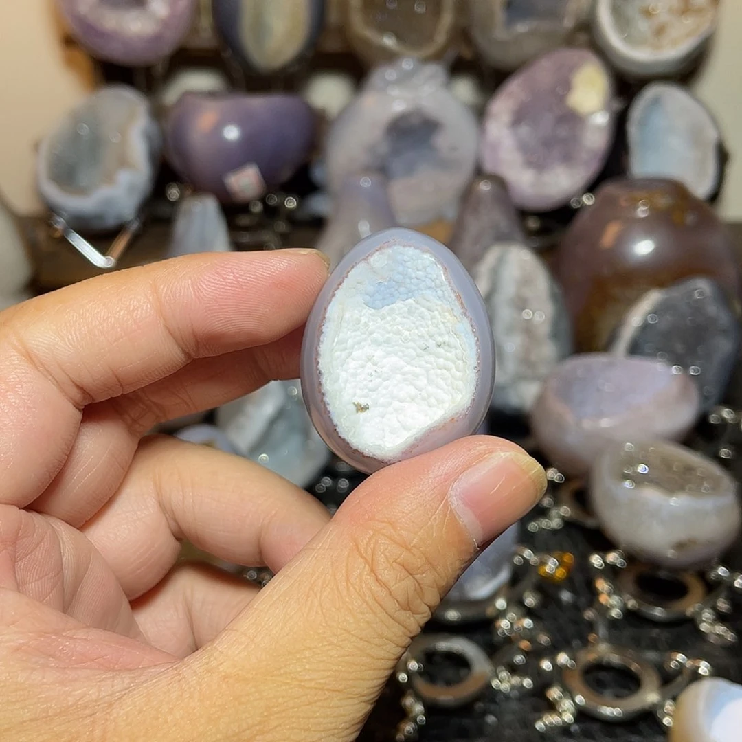 未镶嵌水晶大型摆件（非配饰）