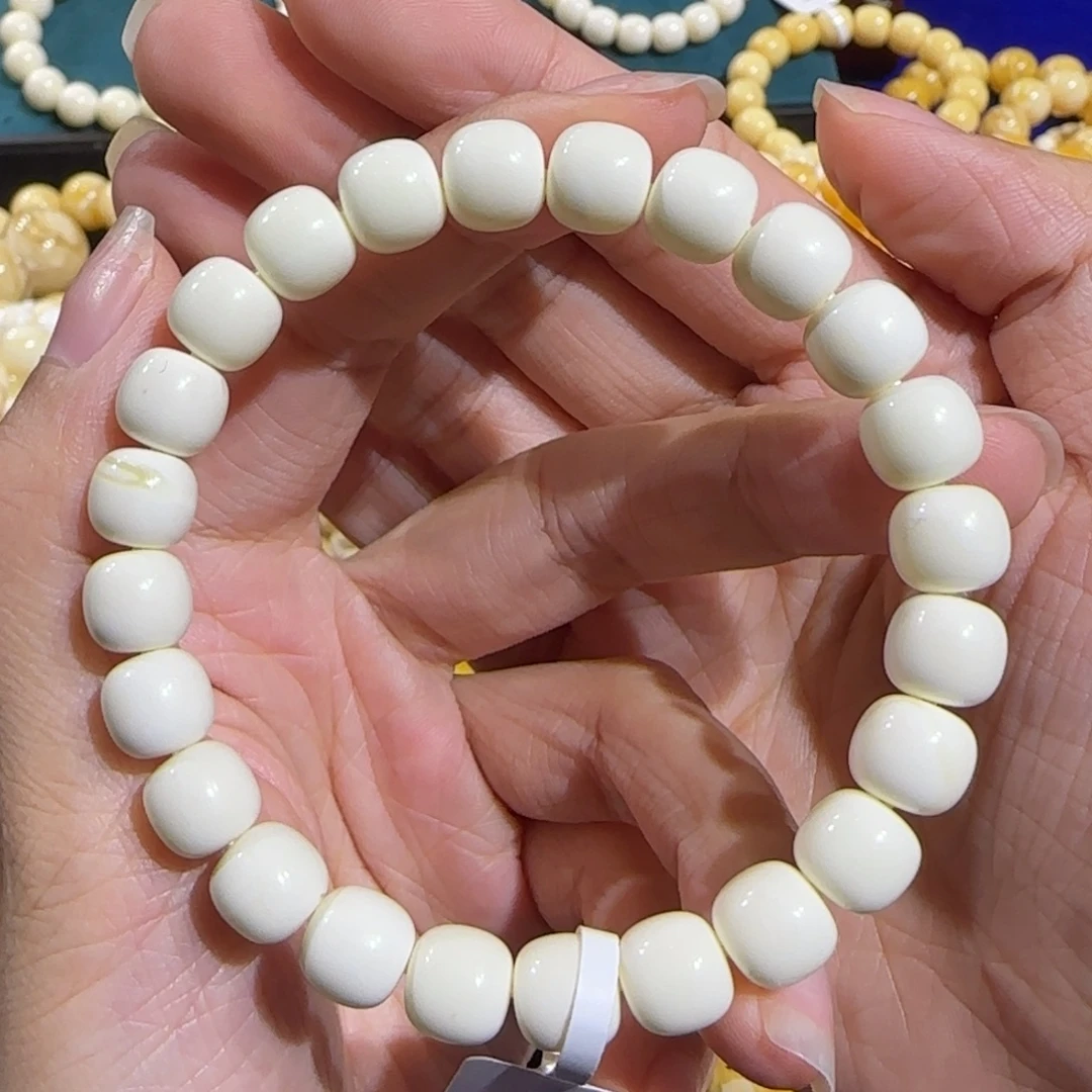 蜜蜡未镶嵌裸石9mm同料俄料瓷白满蜡手串
