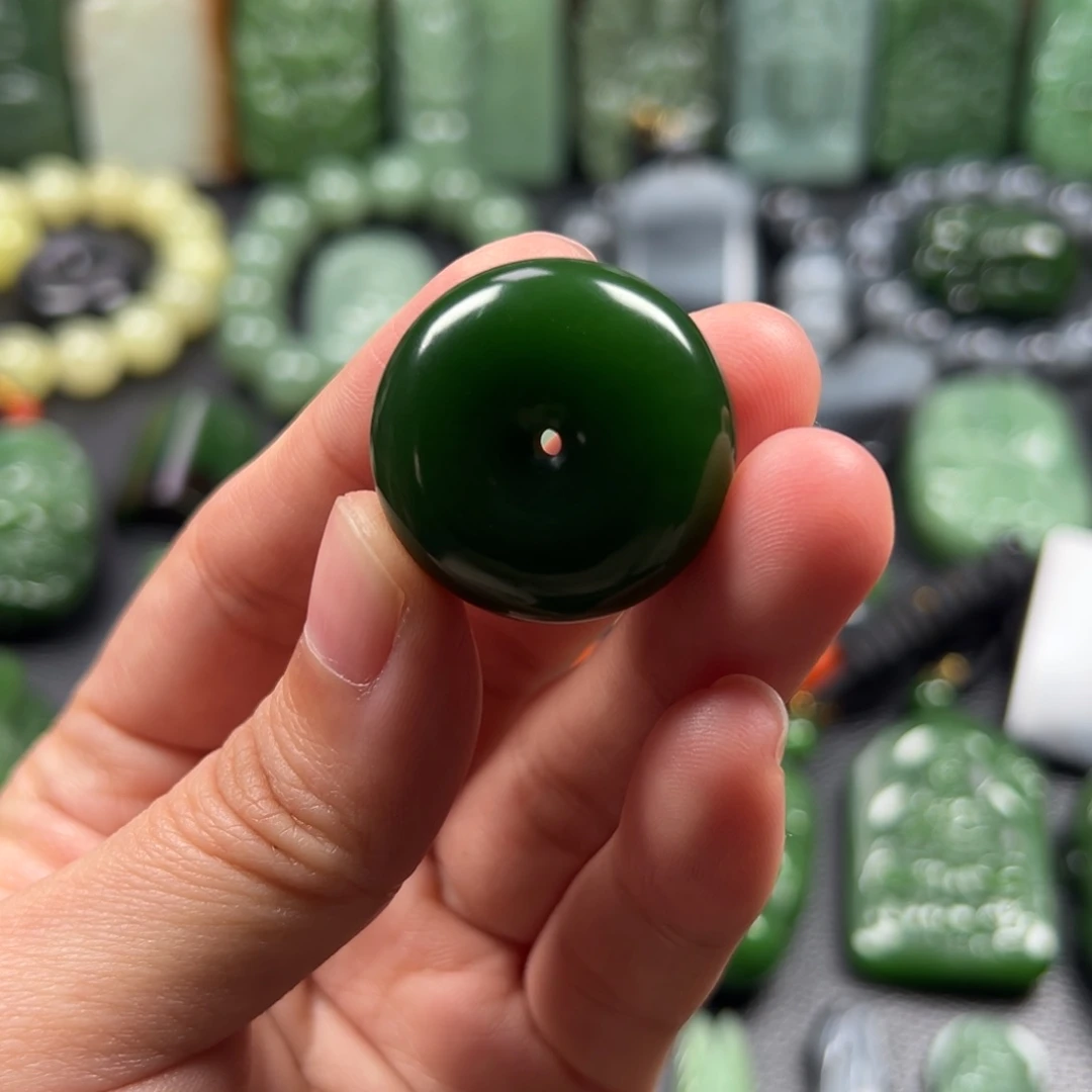 和田玉（碧玉）吊坠(不含链)未镶嵌