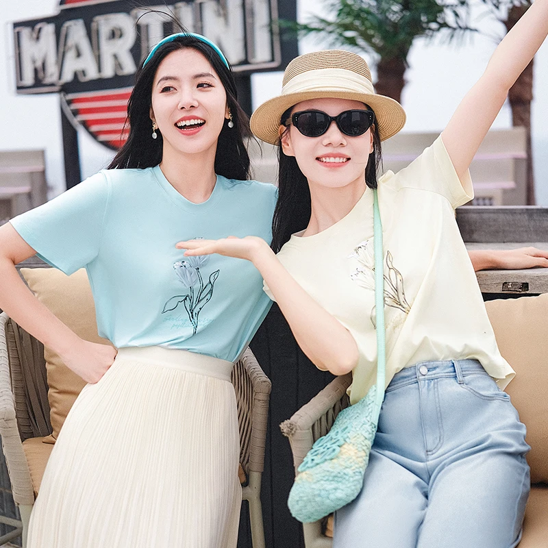 谭飞郁金香T圆领短袖女t恤夏2024年新款正肩刺绣薄荷绿上衣