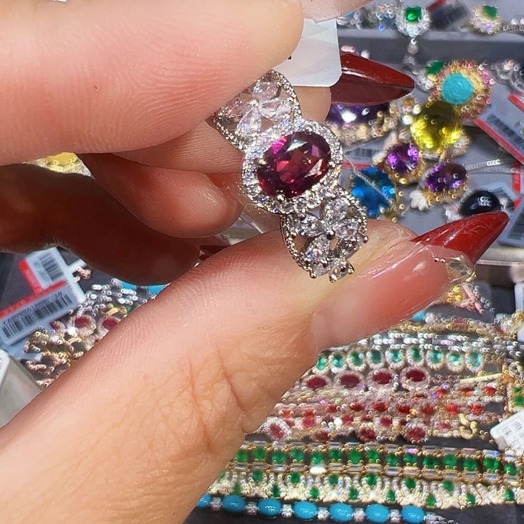 未镶嵌戒指石榴石