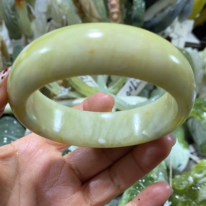 未镶嵌岫玉手镯59