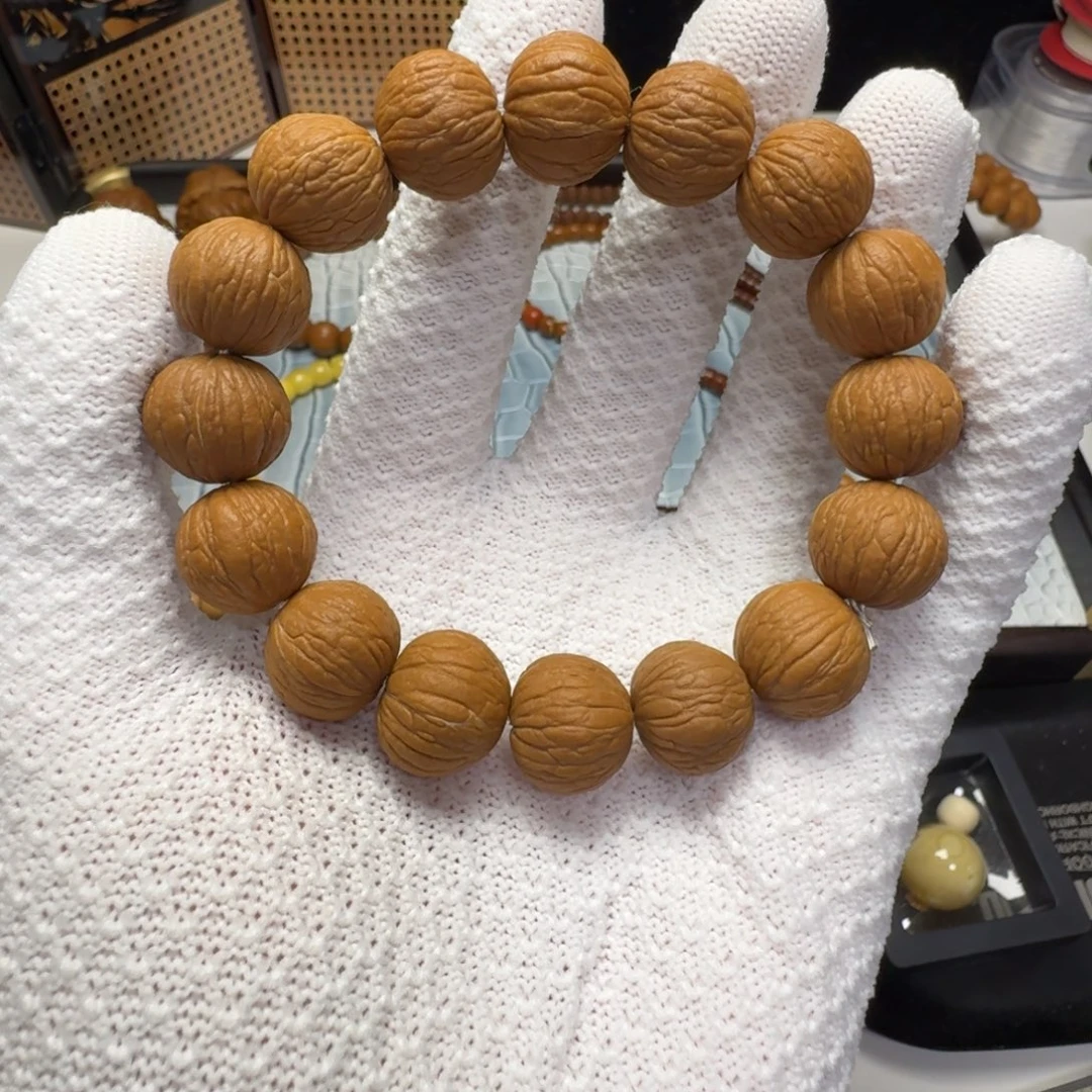 小***禹猴头核桃吊坠猴头