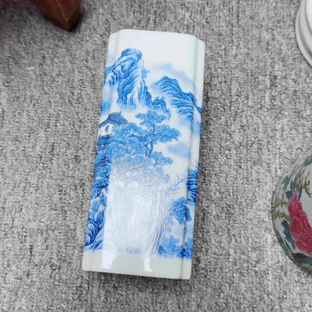 摆件瓷器的工艺技术也不断地