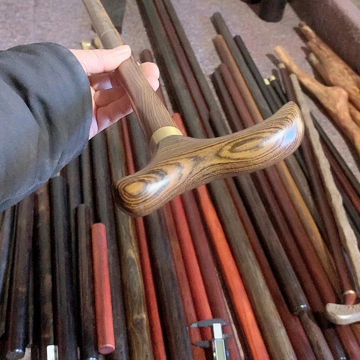 东非黑黄檀（紫光檀）百**达花梨木手杖