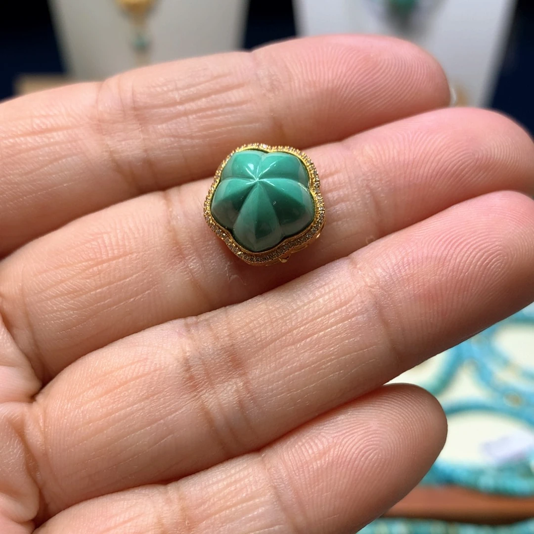 绿松石18K金镶嵌配饰
