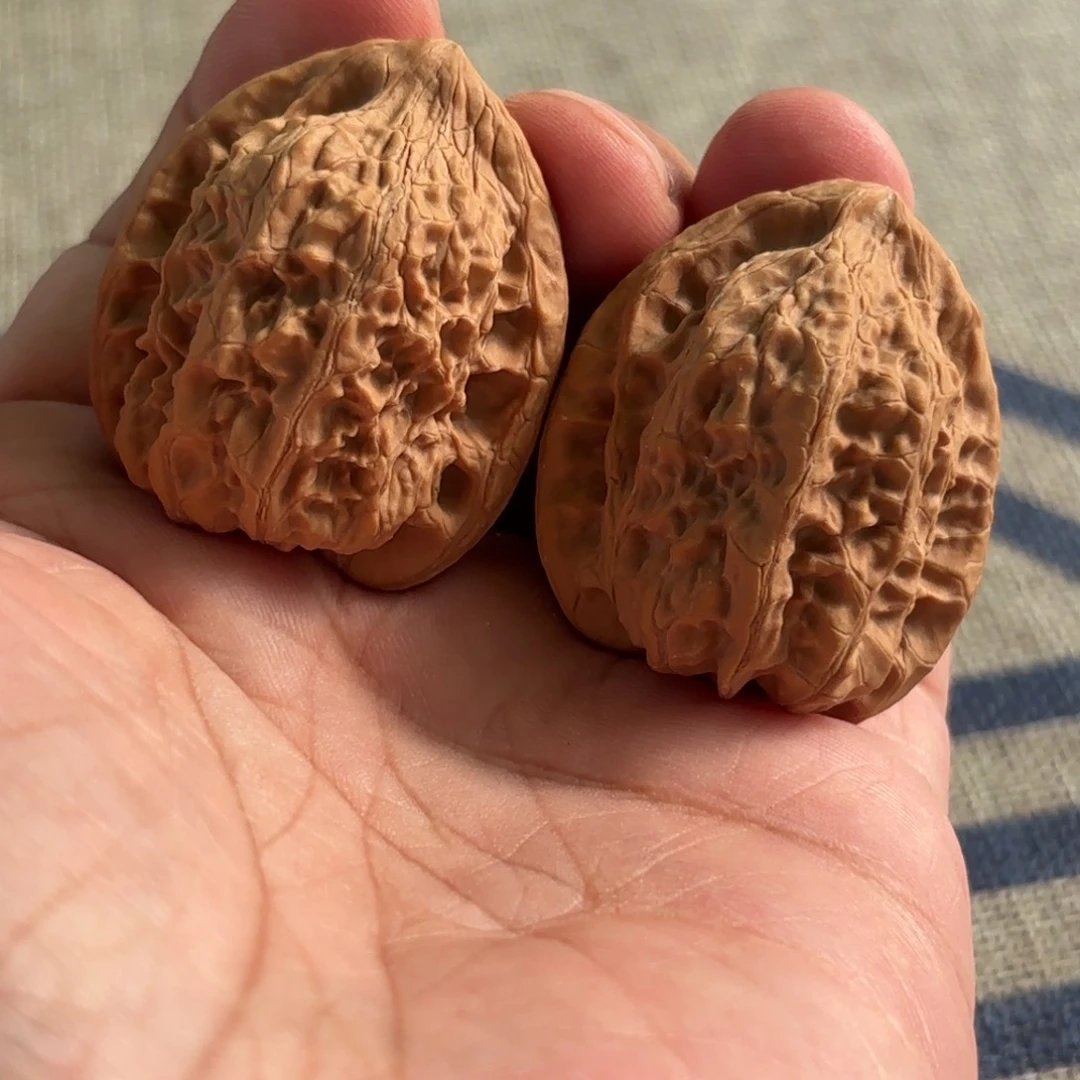 文玩核桃把件煜**o靠山王