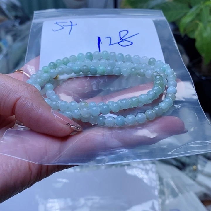 定制翡翠未镶嵌珠串