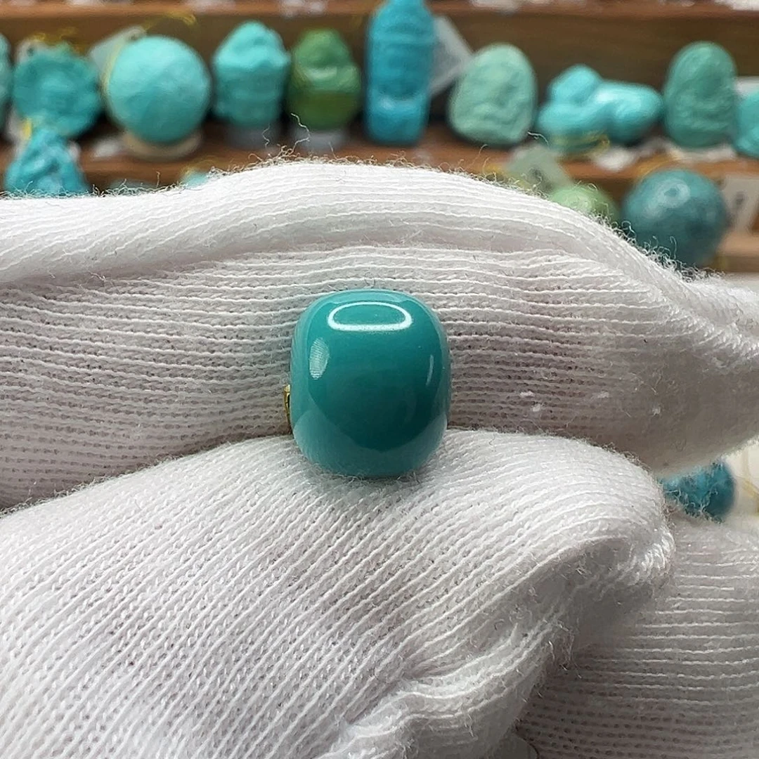 绿松石配饰未镶嵌