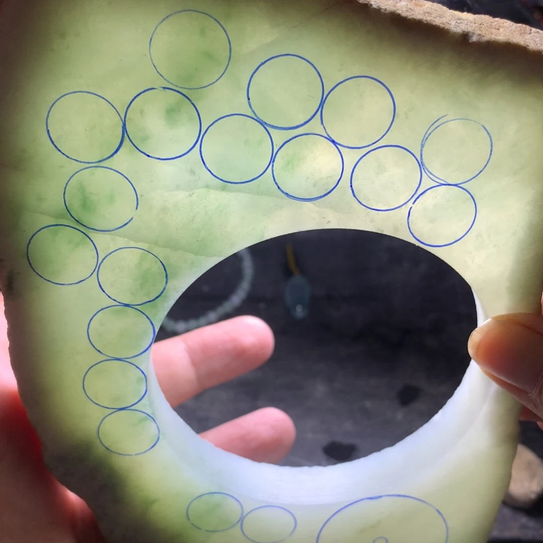 定制翡翠未镶嵌翡翠