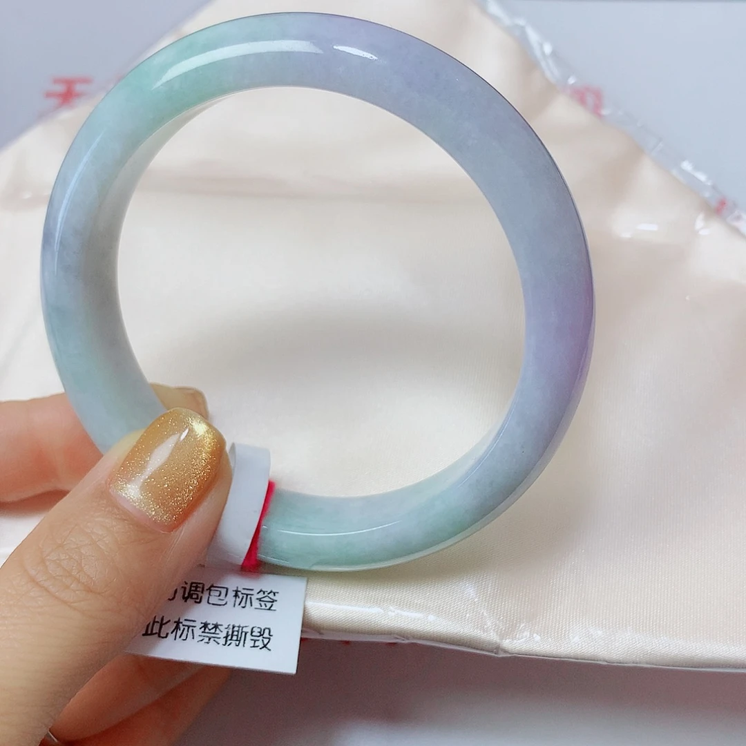 翡翠手镯未镶嵌潇*