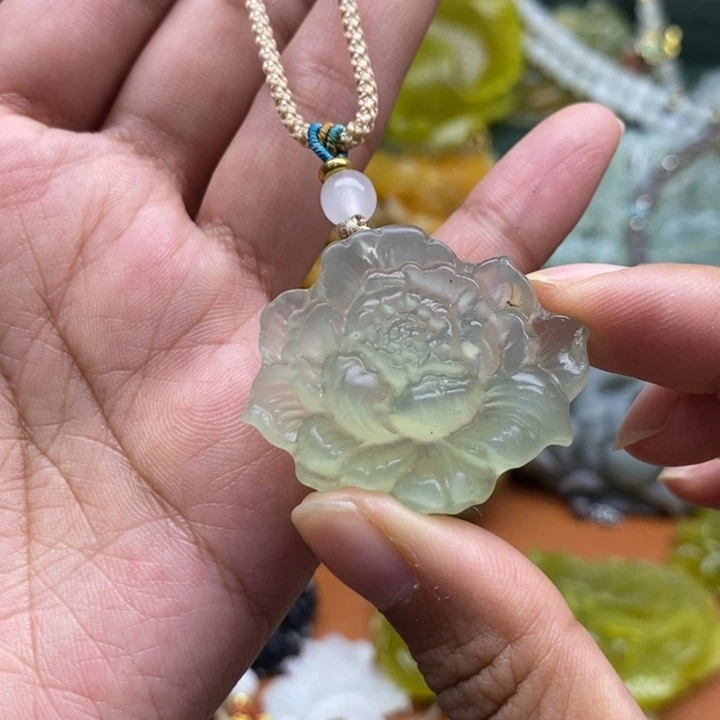 未镶嵌岫玉吊坠毛衣链锁骨链