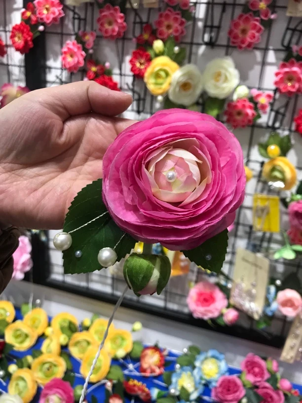 少数民族苗族玫红色头花