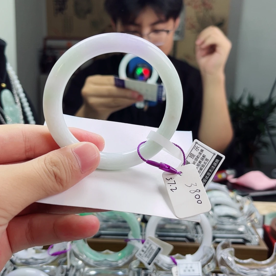 翡翠未镶嵌手镯翡翠手镯