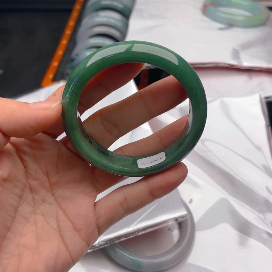 翡翠未镶嵌手镯5859x3. 21