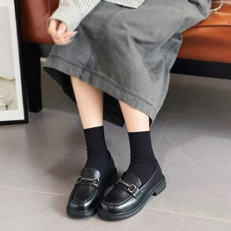2025年新款英伦风小皮鞋一脚蹬软皮单鞋通勤乐福鞋女 2501