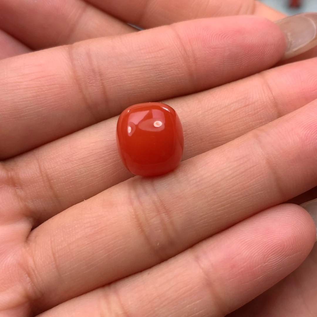 南红玛瑙珠子12.4x11.3m未镶嵌