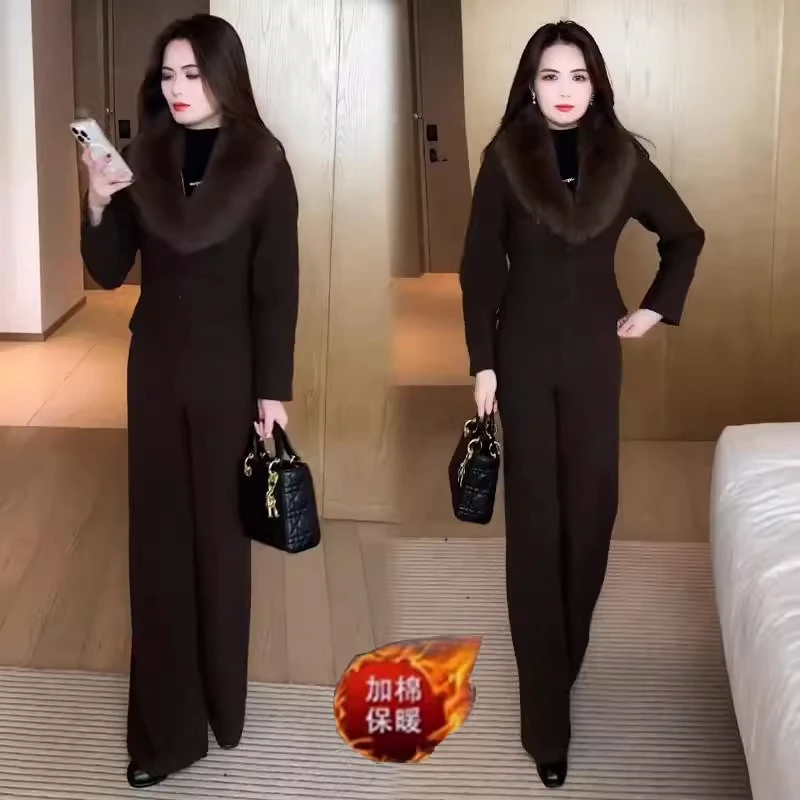 时尚套装女冬季时髦洋气显瘦加棉加厚保暖毛领短外套阔腿裤两件套