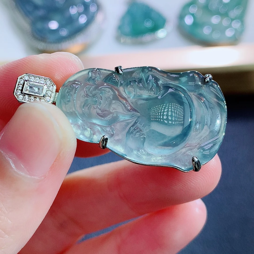 翡翠未镶嵌颈饰翡翠