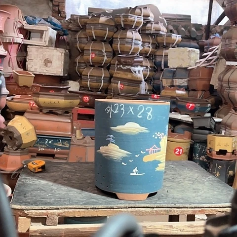 紫砂花盆高金钟一个