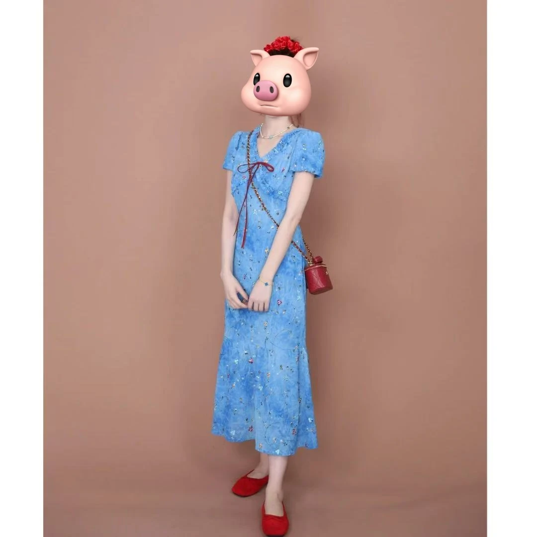 刺绣扎染连衣裙女小众时尚气质显瘦收腰长裙潮流夏季