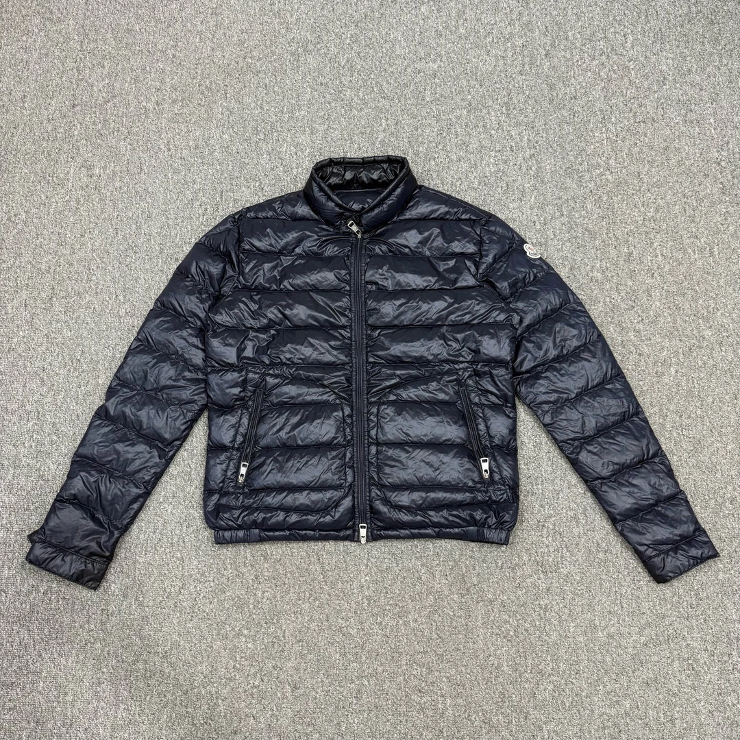 95新 MONCLER 16622255 Acorus藏蓝色徽标刺绣羽绒服夹克 1码95新