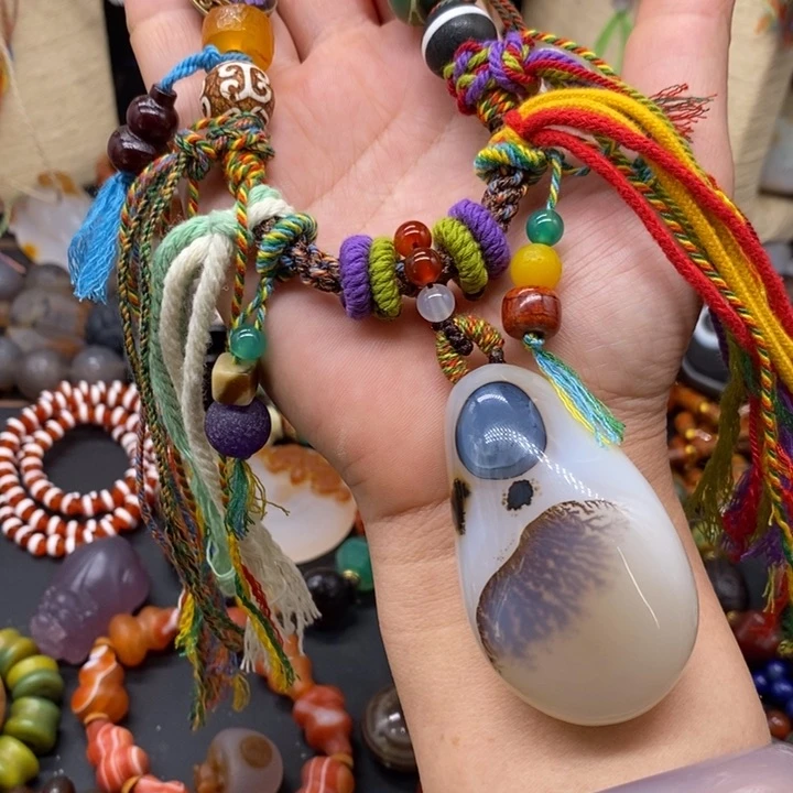 玛瑙/玉髓颈饰未镶嵌