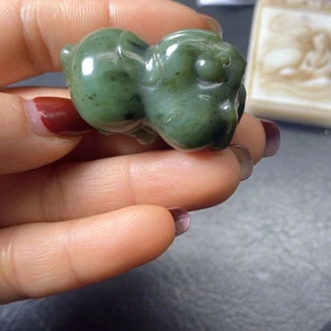 和田玉（糖玉）挂件未镶嵌