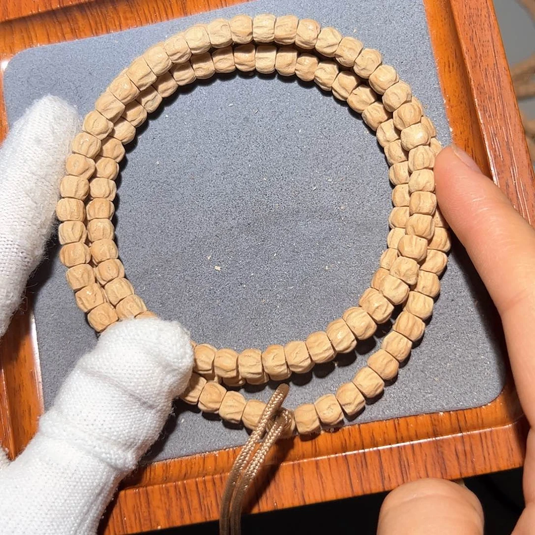 柏香籽/百香籽吊坠0*琪粉油皮方块顺鬼6.5+