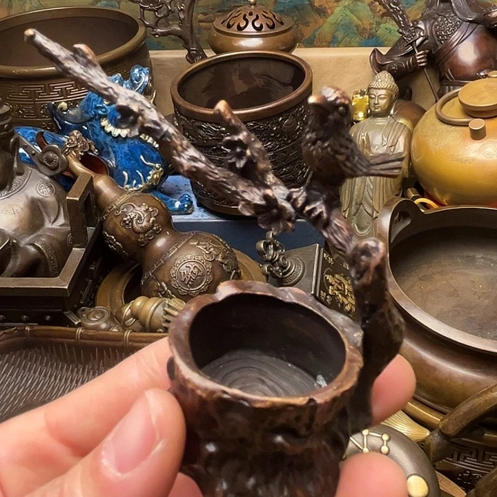 精美铜器批发档口