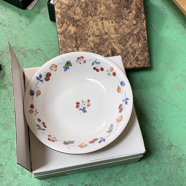 瓷片伶*.002 精美瓷器，保真正品5个