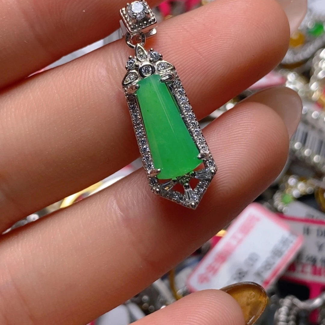 银S925镶嵌戒指翡翠百内无证书