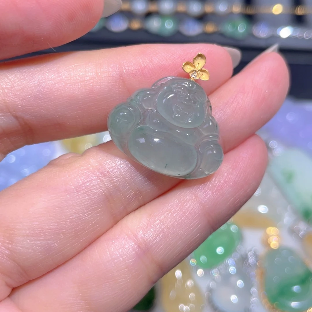 颈饰18K金镶嵌翡翠翡翠