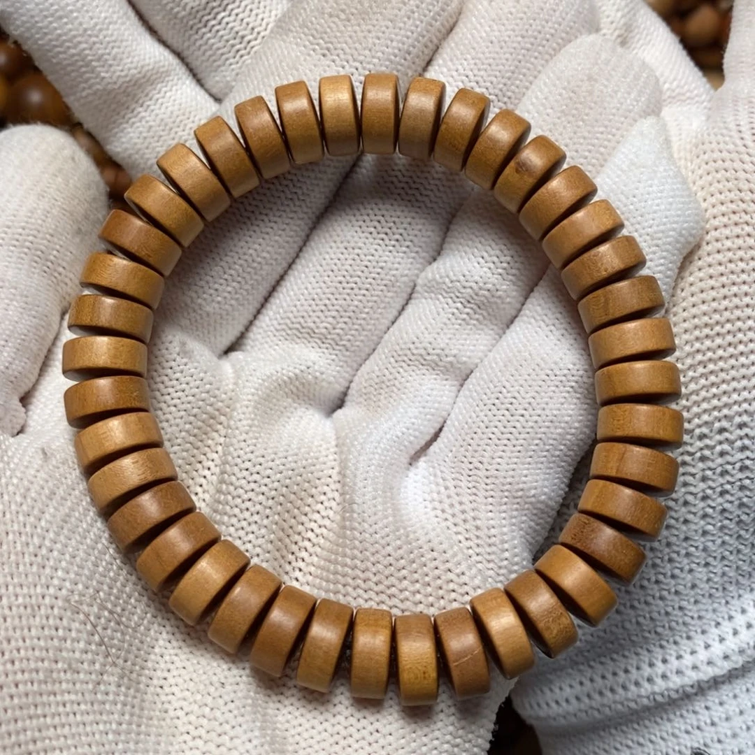 檀香木其他4*10 药片珠 老山檀香