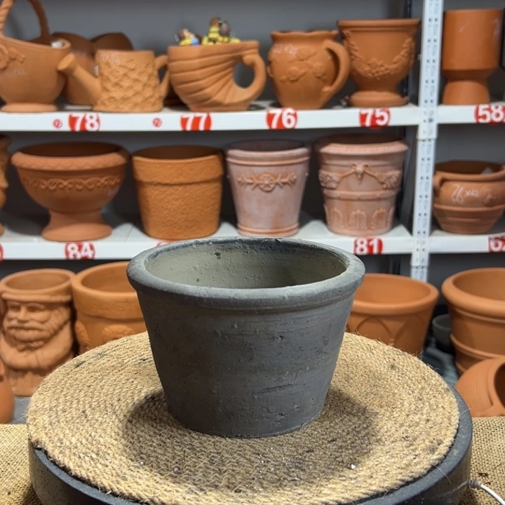 15×10 黑陶两个微瑕