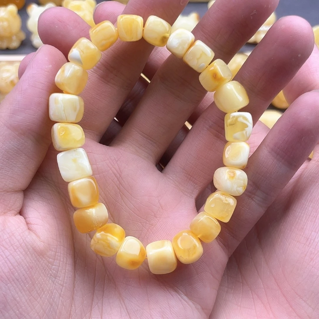 未镶嵌琥珀裸石小*柴蜜蜡