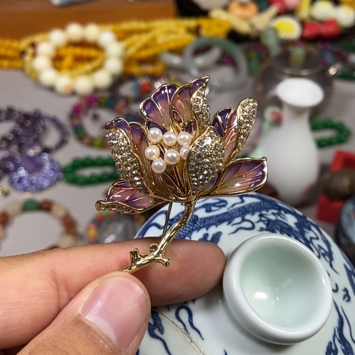 瓷片你哈哈哈哈哈哈哈哈哈哈