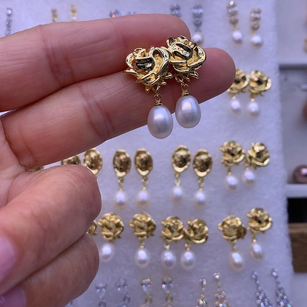 淡水珍珠耳饰合金