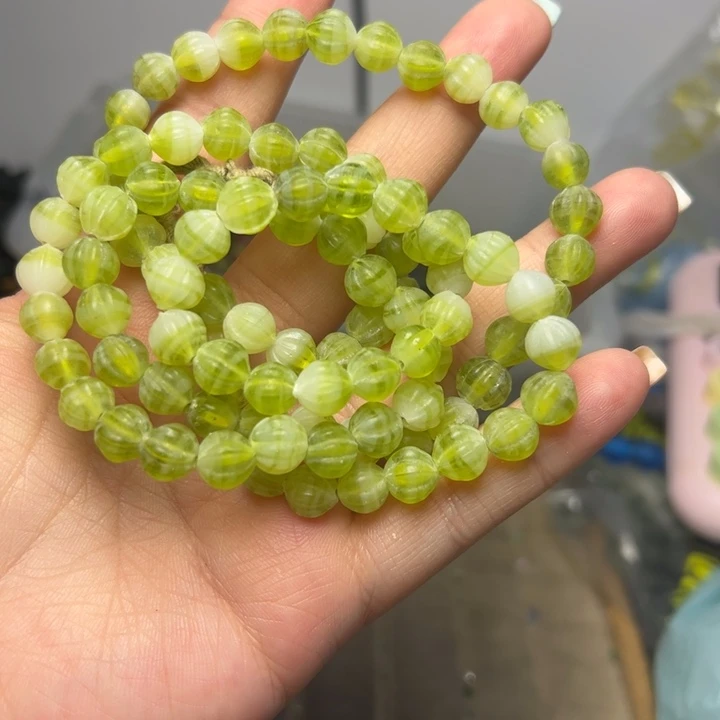 玻璃颈饰1737。    一条福利