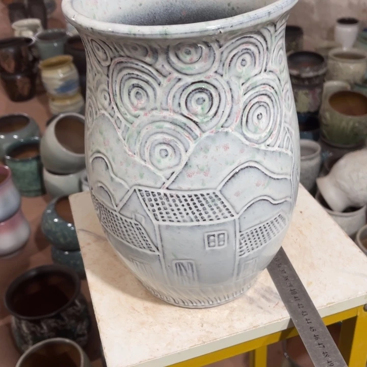 花盆紫砂口径19高度30一只瑕疵