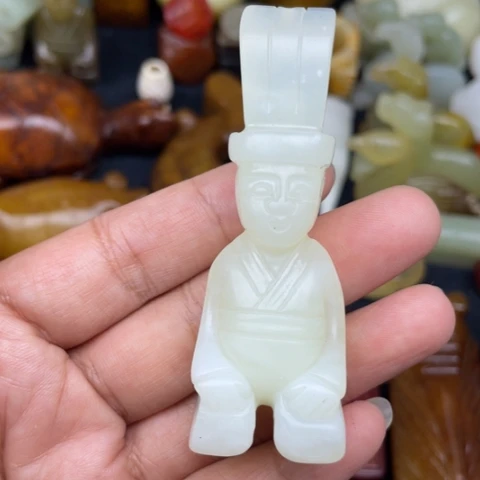 蛇纹石玉未镶嵌颈饰54