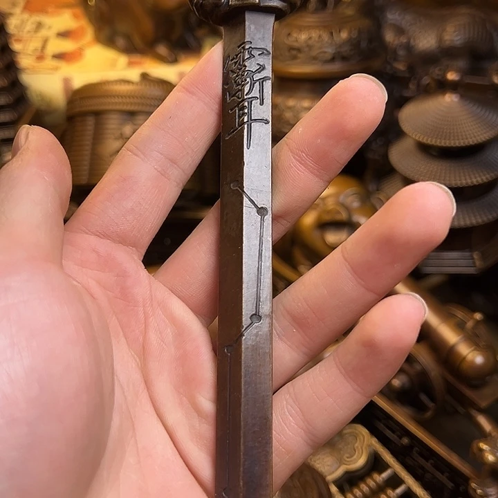 精美铜器，点击下单