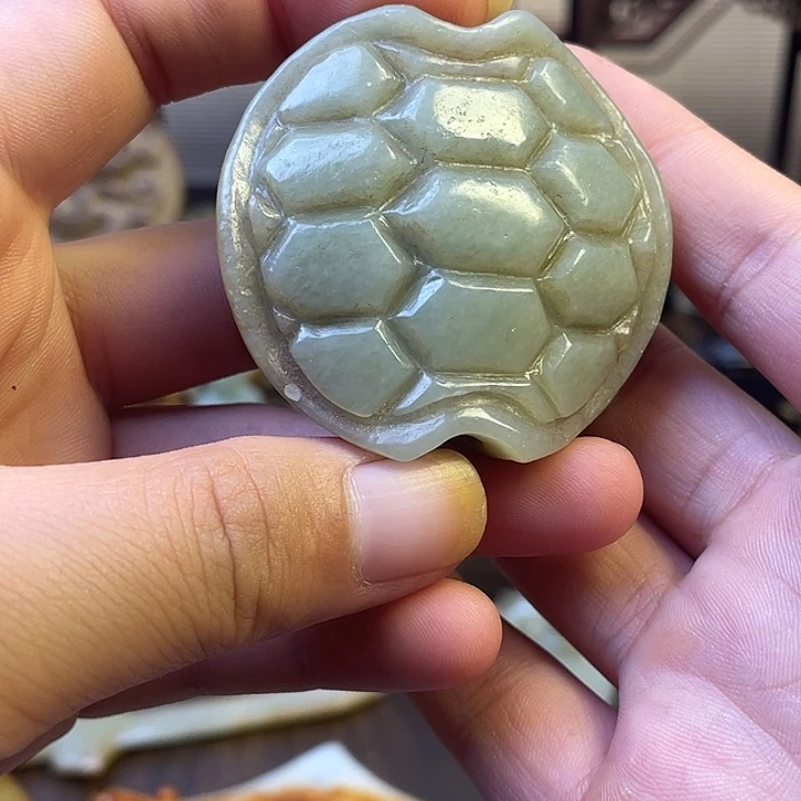 和田玉（糖玉）未镶嵌挂件