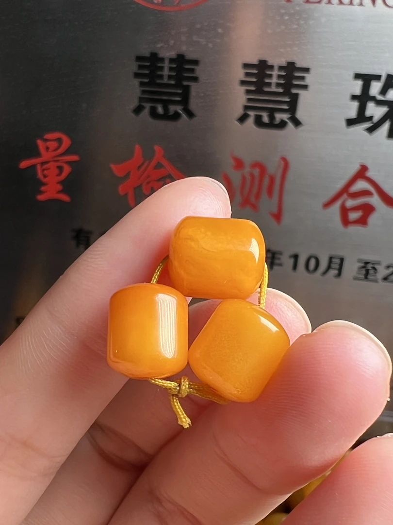 天然鸡油红蜜蜡 精工桶珠 尺寸卡8.5 三件套蜡质浓郁全品干净