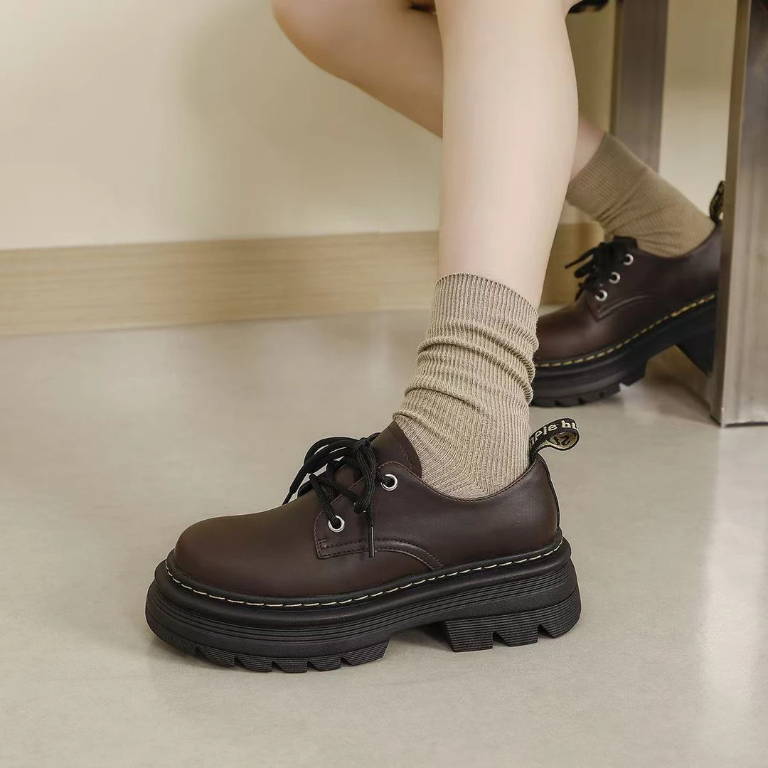 中跟厚底爆款乐福鞋黑色小皮鞋女英伦风百搭学生保暖单鞋冬季新款